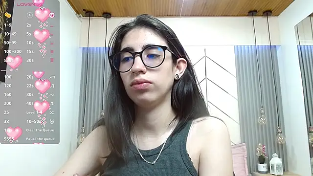 Snapshot of LenaRoses chatting on December 2024 04:49:02 PM LenaRoses online show from December 2024 04:49:02 PM