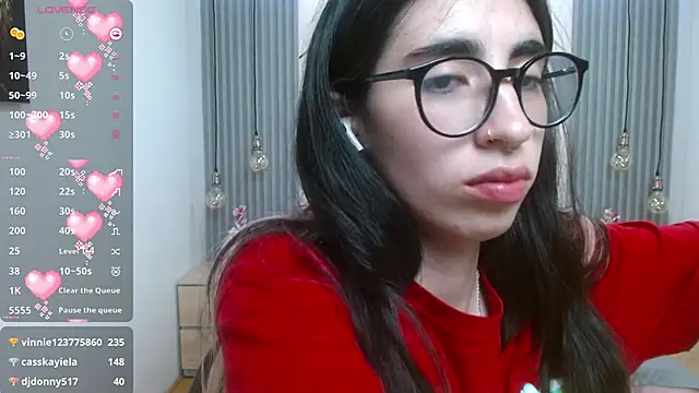 Snapshot of LenaRoses chatting on December 2024 12:30:01 AM LenaRoses online show from December 2024 12:30:01 AM