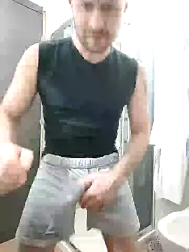 Snapshot of gilera250s chatting on January 2025 12:39:01 AM gilera250s online show from January 2025 12:39:01 AM