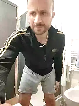 Snapshot of gilera250s chatting on January 2025 08:59:02 PM gilera250s online show from January 2025 08:59:02 PM