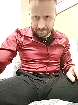 Snapshot of gilera250s chatting on February 2025 08:26:01 PM gilera250s online show from February 2025 08:26:01 PM