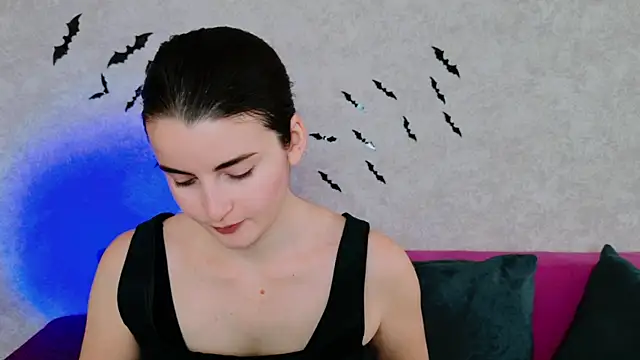 Miss Arwen online show from October 2025 04:27:01 AM