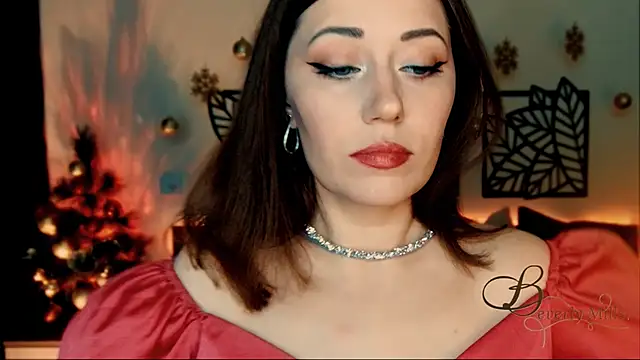 MissBeverlyMills online show from December 2024 04:36:01 PM