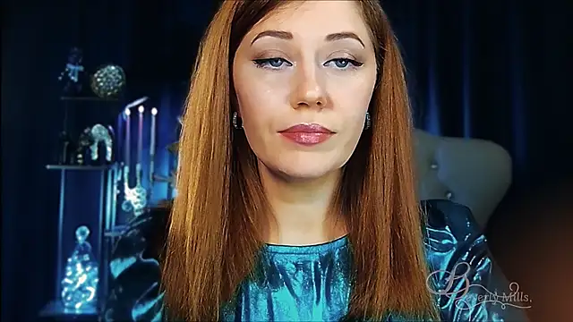 Snapshot of MissBeverlyMills chatting on April 2026 01:24:02 PM MissBeverlyMills online show from April 2026 01:24:02 PM