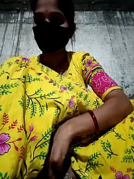 Snapshot of Anushka_Ji chatting on February 2025 04:36:01 PM Anushka Ji online show from February 2025 04:36:01 PM