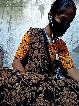 Snapshot of Anushka_Ji chatting on March 2025 06:32:02 AM Anushka Ji online show from March 2025 06:32:02 AM