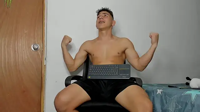 andrew rose  online show from March 2026 10:23:01 PM