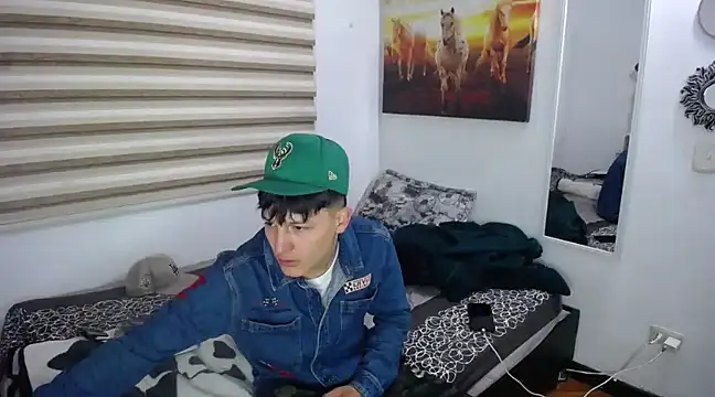 Snapshot of Pharaon_71 chatting on March 2025 06:35:01 AM Pharaon 71 online show from March 2025 06:35:01 AM