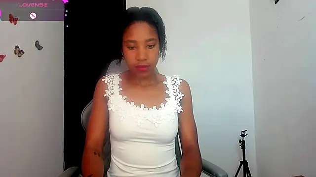 Nala j8 online show from November 2025 02:32:01 PM