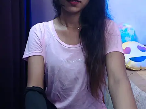 Angel kiyara online show from October 2025 06:17:02 PM