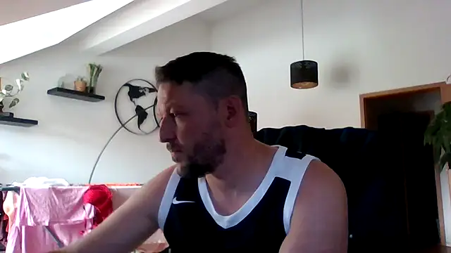 BennyLommy online show from July 2026 11:13:01 AM