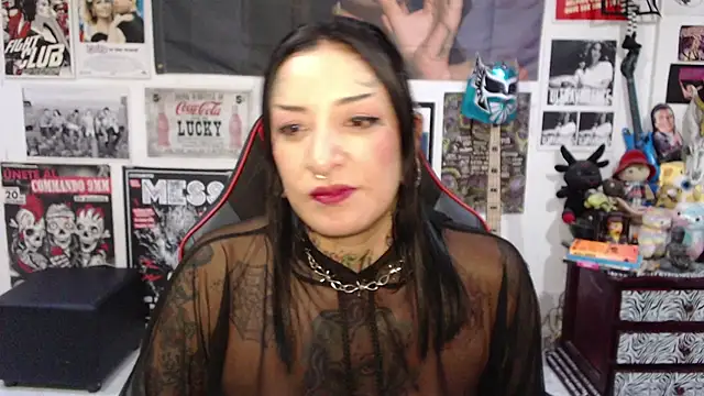 Rollyderolandia666 online show from September 2025 10:46:02 PM