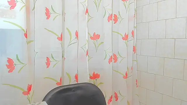 Adelamilfsex online show from March 2025 09:37:01 PM