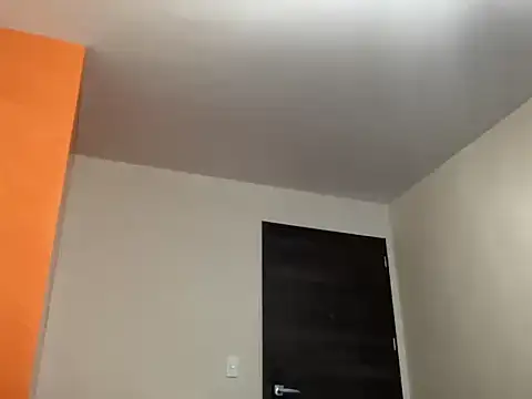 littlelatinhunter online show from October 2025 11:25:01 AM