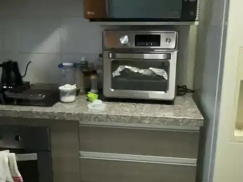 littlelatinhunter online show from December 2025 11:08:01 AM