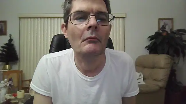 Snapshot of Copfiremen4566 chatting on December 2024 02:52:02 AM Copfiremen4566 online show from December 2024 02:52:02 AM