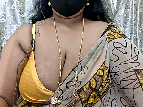 Snapshot of Pallavi-sri chatting on December 2024 07:56:02 PM Pallavi-sri online show from December 2024 07:56:02 PM