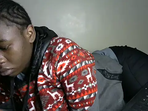 Novah  online show from November 2025 01:44:02 PM