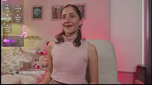 KittyAna online show from December 2025 07:55:01 PM