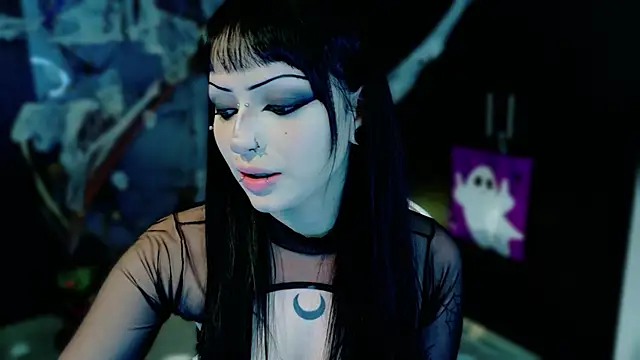 Madison Jackson online show from October 2025 09:24:02 PM