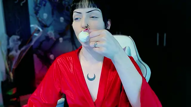 Madison Jackson online show from November 2025 10:31:02 PM