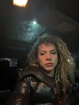 Georgiafox online show from October 2025 04:32:01 AM