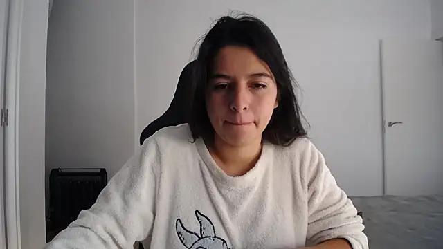 Snapshot of Contantin_helena chatting on November 2025 11:57:02 AM Contantin helena online show from November 2025 11:57:02 AM