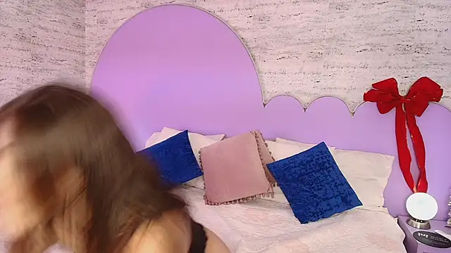 Giaa Ross online show from February 2026 07:32:02 PM