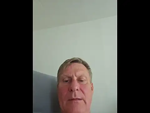 Snapshot of johnnym1 chatting on April 2026 10:38:02 AM johnnym1 online show from April 2026 10:38:02 AM