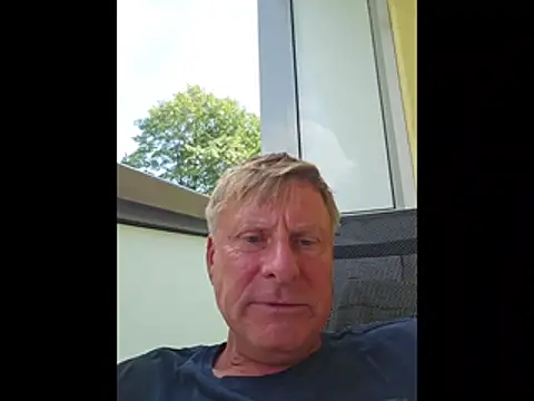 Snapshot of johnnym1 chatting on July 2026 01:58:01 PM johnnym1 online show from July 2026 01:58:01 PM