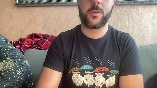 Snapshot of RedDante89 chatting on January 2025 10:46:01 AM RedDante89 online show from January 2025 10:46:01 AM