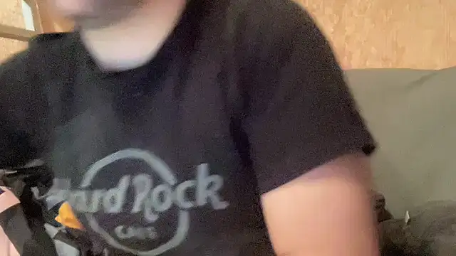 Snapshot of RedDante89 chatting on March 2025 01:37:01 AM RedDante89 online show from March 2025 01:37:01 AM