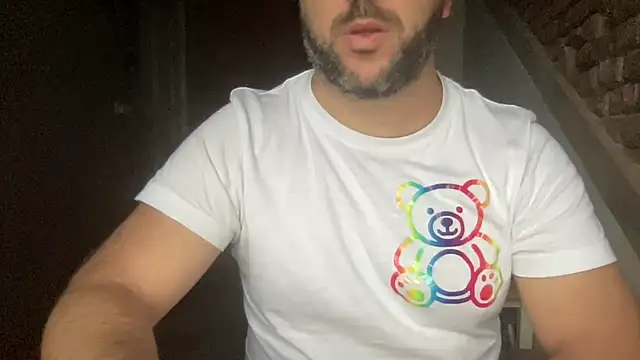 Snapshot of RedDante89 chatting on November 2025 07:09:01 AM RedDante89 online show from November 2025 07:09:01 AM