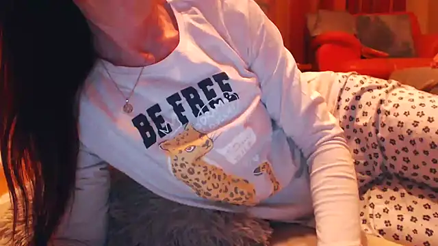 LovelyAndraGirl online show from March 2026 05:06:01 PM