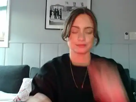 Sophie Raegan online show from February 2025 02:26:01 PM