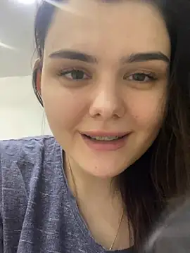 Snapshot of NikaMur chatting on January 2025 12:26:02 PM NikaMur online show from January 2025 12:26:02 PM
