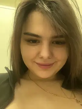 Snapshot of NikaMur chatting on January 2025 06:43:02 AM NikaMur online show from January 2025 06:43:02 AM