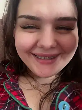 Snapshot of NikaMur chatting on March 2025 07:37:01 AM NikaMur online show from March 2025 07:37:01 AM