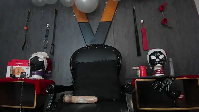 CharlotteScotte online show from December 2024 12:16:01 PM