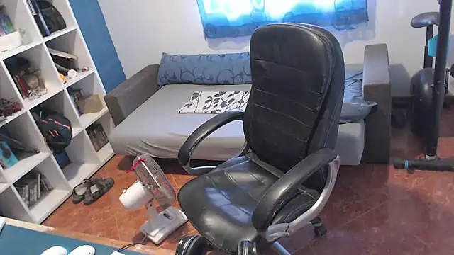 ravingr4d4 online show from September 2025 09:46:02 AM