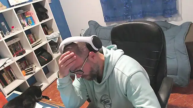 ravingr4d4 online show from March 2026 11:09:02 PM