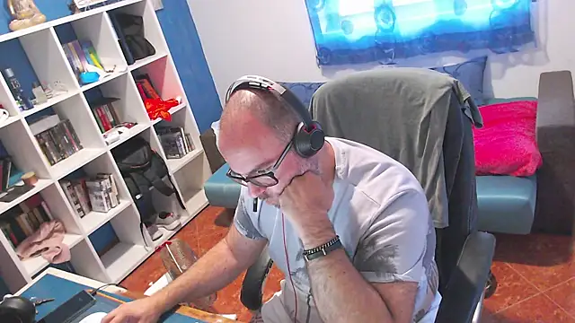 ravingr4d4 online show from June 2026 08:06:01 AM