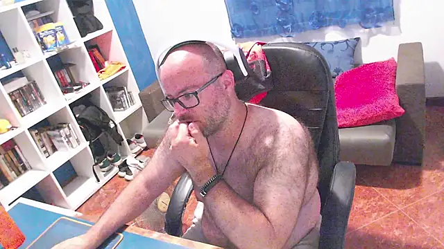 Snapshot of ravingr4d4 chatting on June 2026 08:55:02 PM ravingr4d4 online show from June 2026 08:55:02 PM