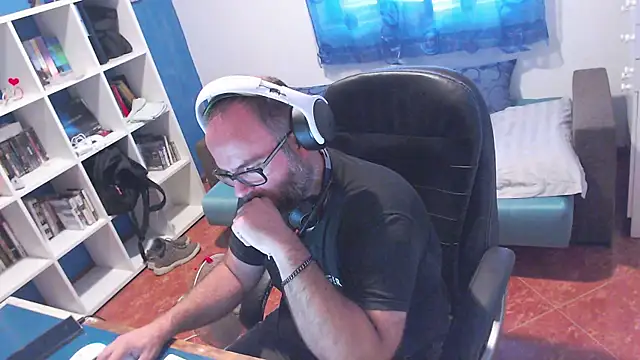Snapshot of ravingr4d4 chatting on July 2026 10:39:01 AM ravingr4d4 online show from July 2026 10:39:01 AM