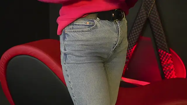 Snapshot of CelineConner chatting on February 2026 05:19:01 AM CelineConner online show from February 2026 05:19:01 AM