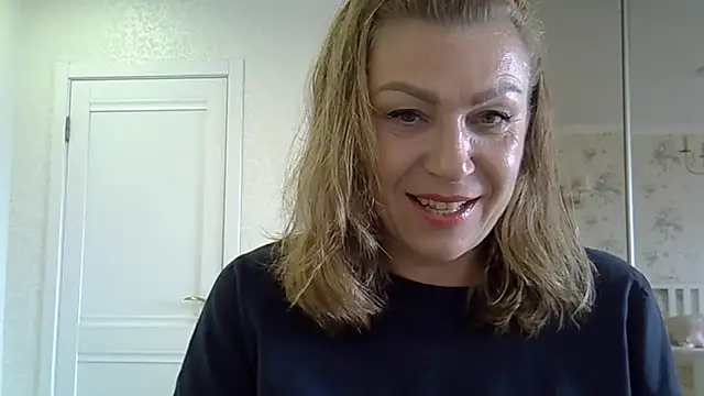 Alexandra-Rosee online show from October 2025 05:20:02 AM