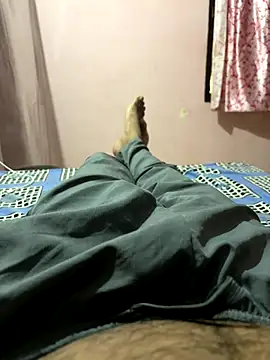 delhiboyz1 online show from September 2025 08:58:02 PM