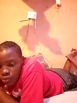 cute naimah online show from October 2025 06:40:02 PM