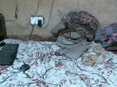 cute naimah online show from April 2026 07:36:01 AM