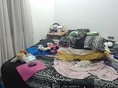 Anny Smith69 online show from September 2025 11:05:02 PM